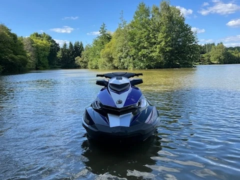 Hire a Sea-Doo GTI 130 Bénodet