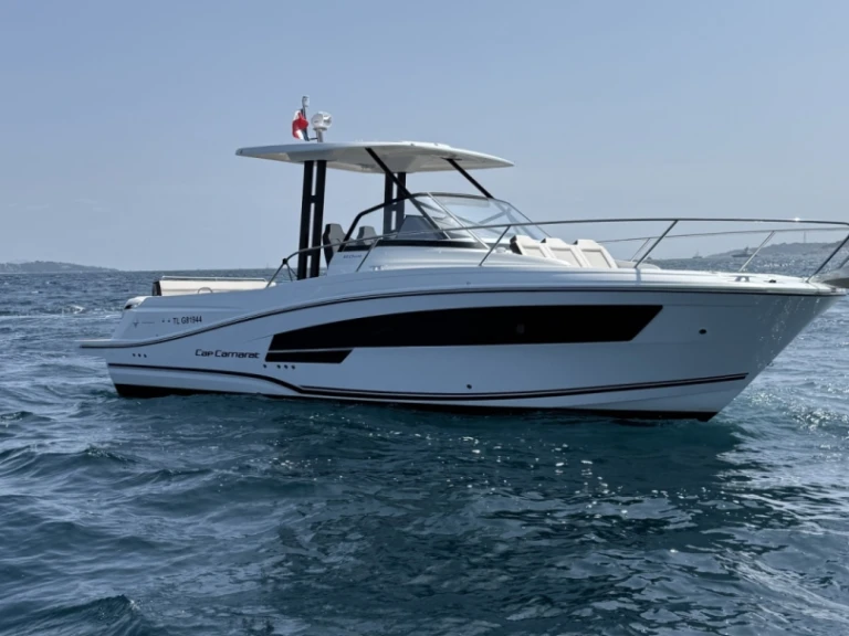 Hire Motorboat with or without skipper Jeanneau Port Grimaud