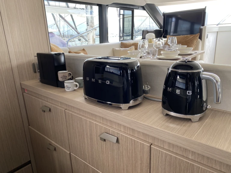 Hire a Quicksilver Activ 605 Open Port Grimaud