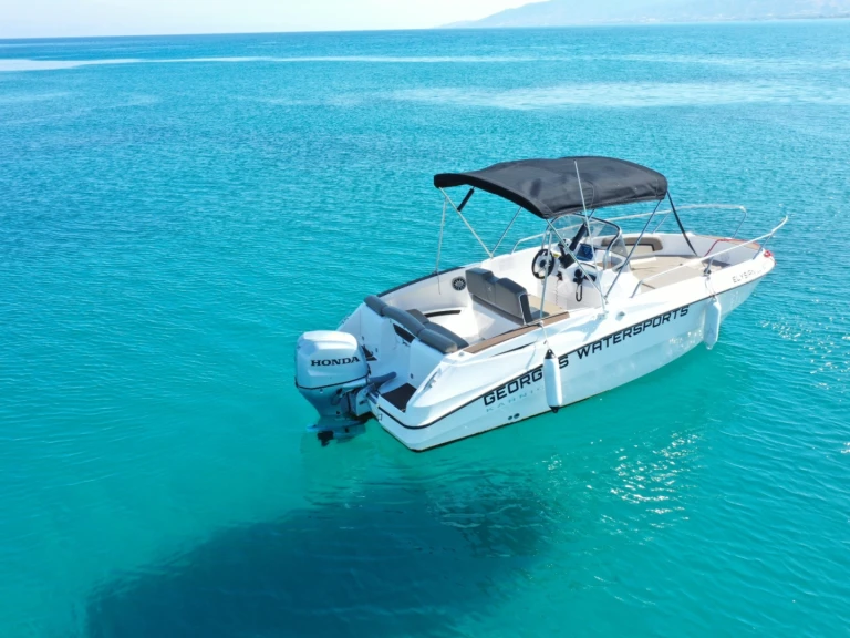 Hire Motorboat Karnic with a boat licence
