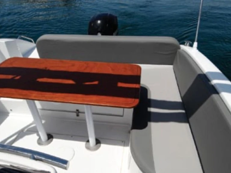 Motorboat hire in Latchi - Selva SELVA - SUN DECK CLASSIC LINE SD 7.0 CABIN