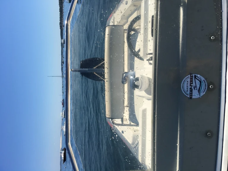 Charter a Joker Boat Clubman 26 in Lège-Cap-Ferret on Samboat