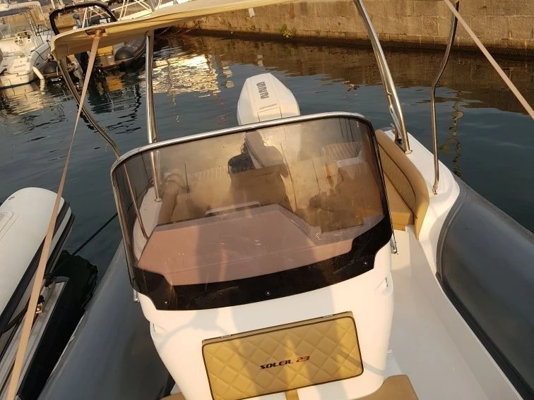 Hire RIB Salpa with a boat licence