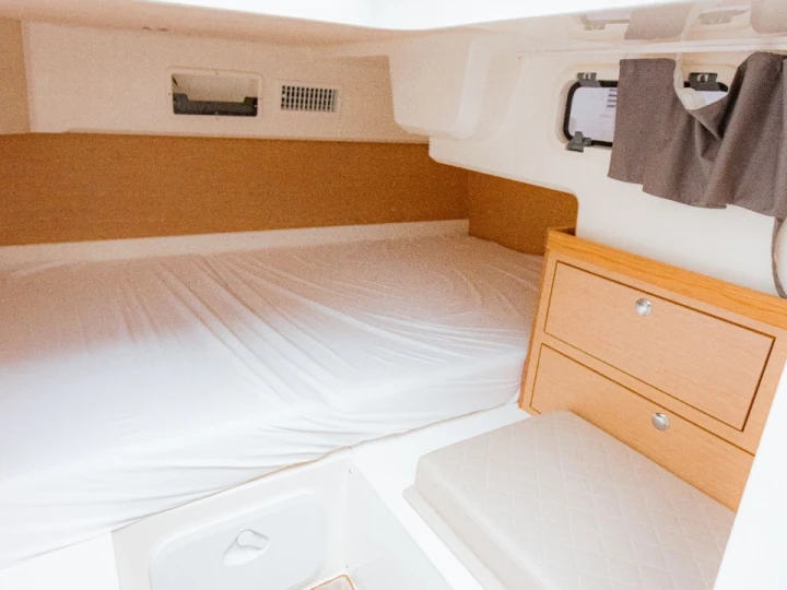 Yacht hire Ajaccio cheap PARKER 110