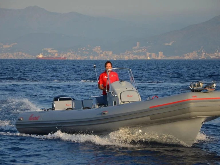 Hire RIB Marshall with a boat licence