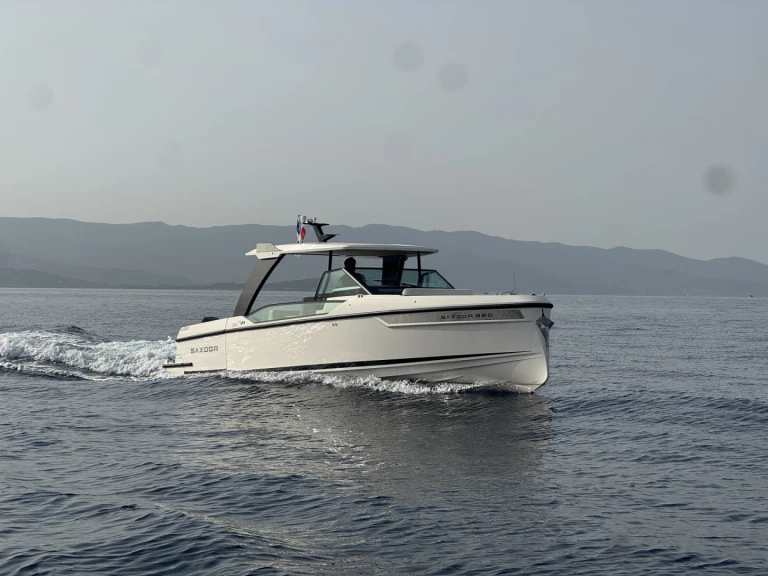 Hire Motorboat with or without skipper Saxdor Ajaccio