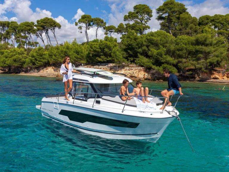 Motorboat hire in Saint-Raphaël - Jeanneau Merry fisher 795 S2