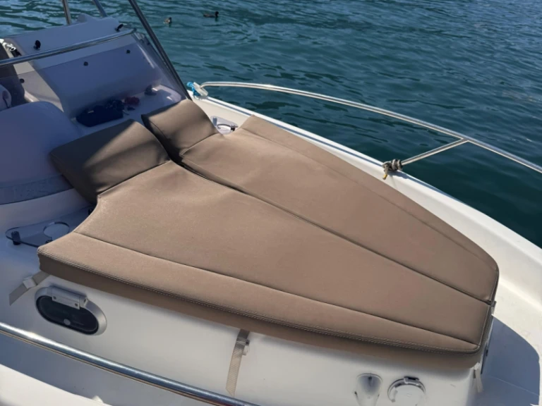 Cap-Ferret B2 Marine charter bareboat or skippered in  Aix-les-Bains