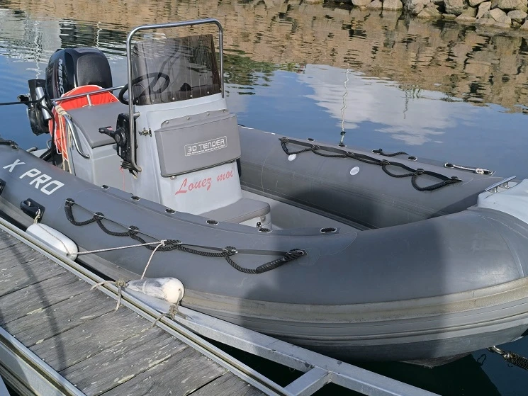 Hire a 3dtender Xpro 535  Trébeurden