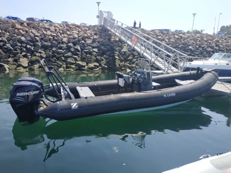 Hire RIB with or without skipper Zodiac Trébeurden