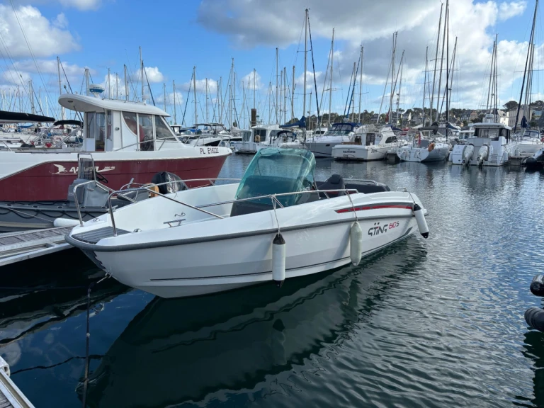 Motorboat hire in Trébeurden - Nordkapp STING 610s