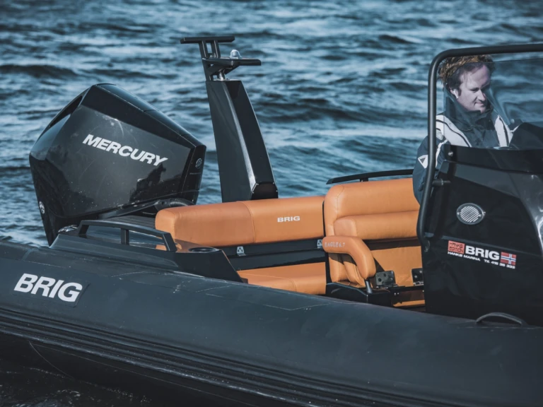 Charter a Brig Eagle 6.7 in Trébeurden on Samboat