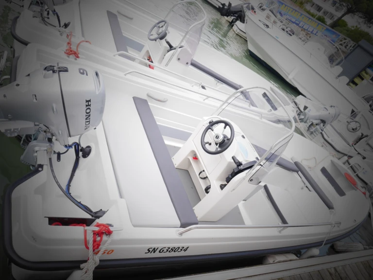 Charter a Terhi 445 C in La Baule-Escoublac on Samboat