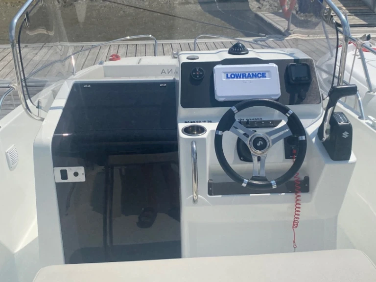 Motorboat hire in La Baule-Escoublac - Bénéteau Flyer 7 SPACEdeck