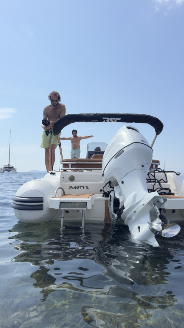 RIB to hire Carqueiranne at the best price