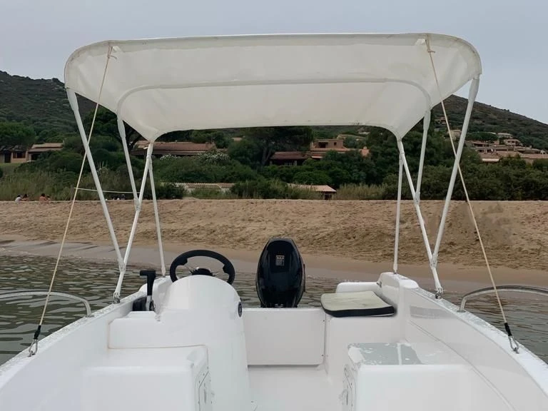Motorboat to hire Appietto at the best price