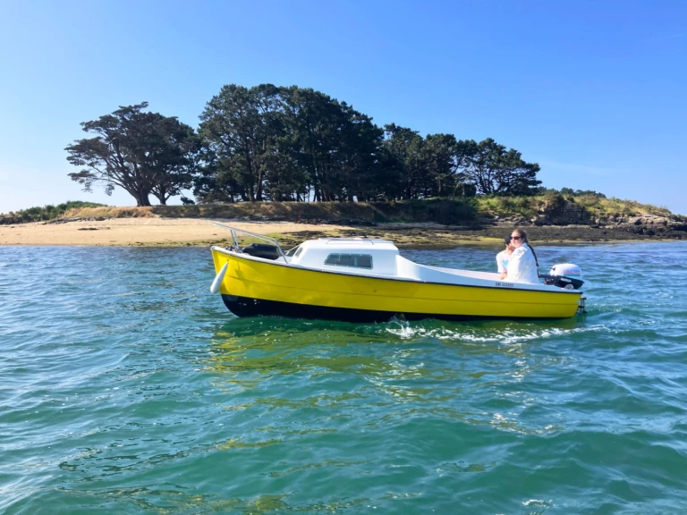 Motorboat hire in Arradon - Lanaverre MEHNIR 475