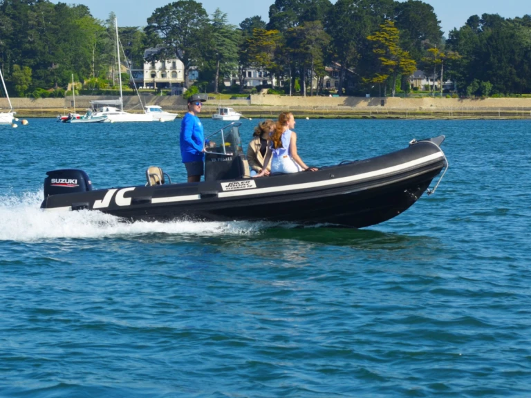 Yacht hire Arradon cheap JOKER 19