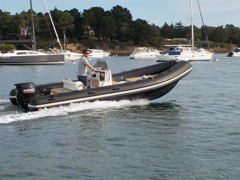 Hire RIB with or without skipper Joker Boat Arradon