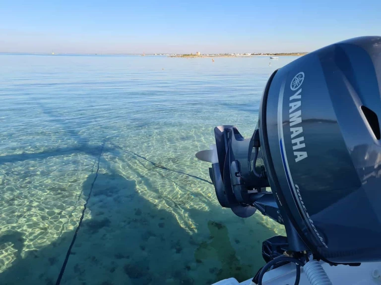 Yacht charter Porto Cesareo - Marinello Eden 18 on SamBoat