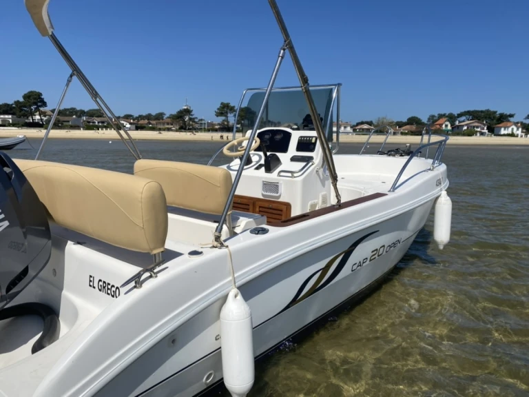 Capelli Cap 20.5 Open charter bareboat or skippered in  Lège-Cap-Ferret