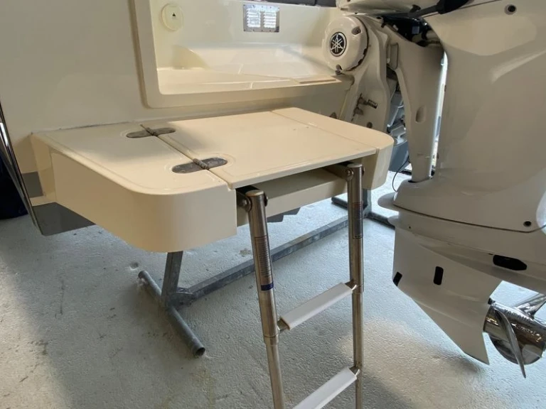 Rhea RHEA 27 charter bareboat or skippered in  Lège-Cap-Ferret