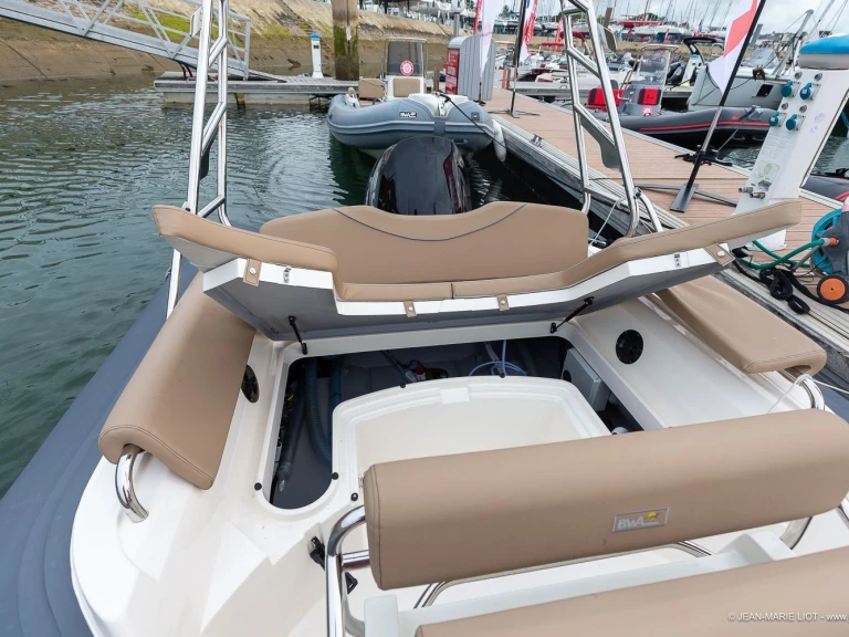 Hire RIB with or without skipper Bwa La Trinité-sur-Mer
