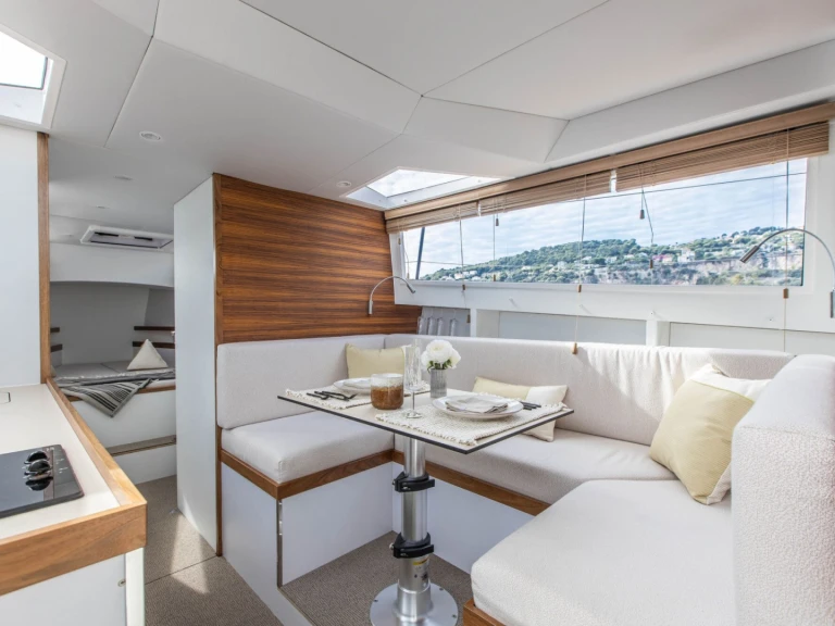 BUEHLER TURBOCRAFT Silverfine charter bareboat or skippered in  La Trinité-sur-Mer