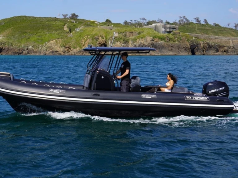 Hire Motorboat 3D Tender with a boat licence