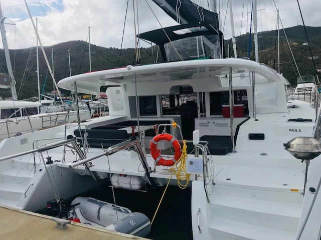 Yacht charter Sant Antoni de Portmany - Lagoon Lagoon 450 F on SamBoat