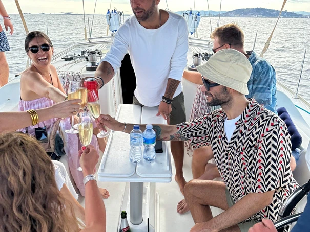 Hire Sailboat with or without skipper Jeanneau Port d'Andratx