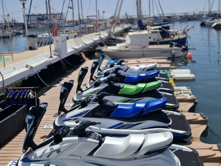 Jet ski hire in Estepona - Yamaha Yamaha VX