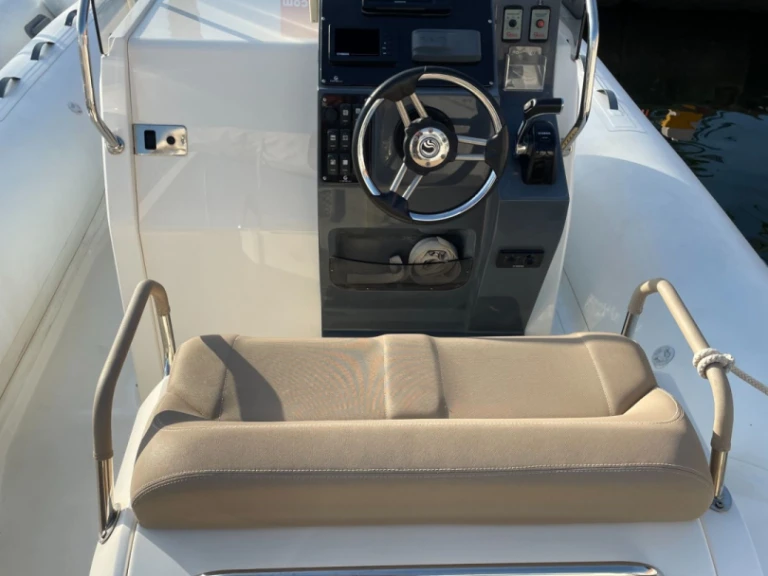 Capelli Tempest 800 Sun charter bareboat or skippered in  Port de Saint-Cyprien Méditerranée