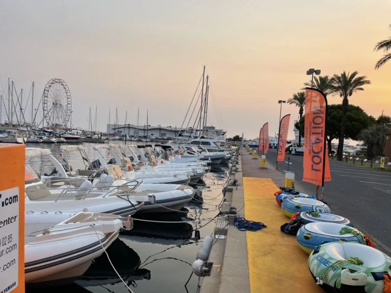 Yacht hire Port de Saint-Cyprien Méditerranée cheap Tempest 1000 CC