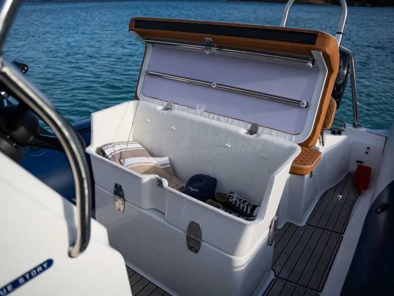 Hire a Bombard Sunrider 650 Propriano