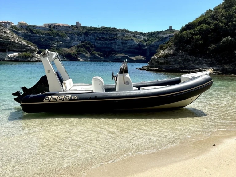 Yacht hire  cheap asso 62