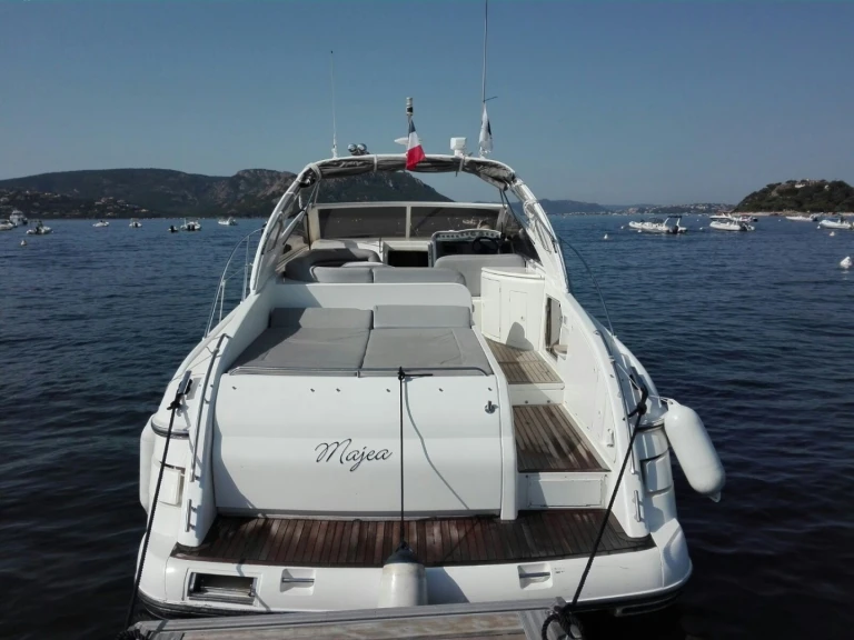 Hire a Princess Princess V42 Porto-Vecchio