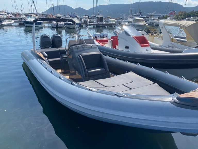 Yacht hire Porto-Vecchio cheap 900
