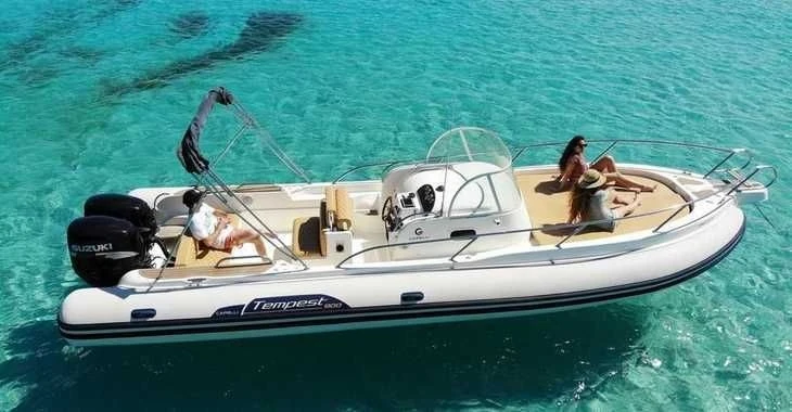 Hire a Capelli CAPELLI 900 TEMPEST Porto-Vecchio