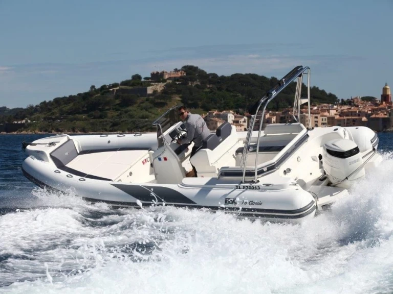 Hire a Bsc 78 Classic Cogolin