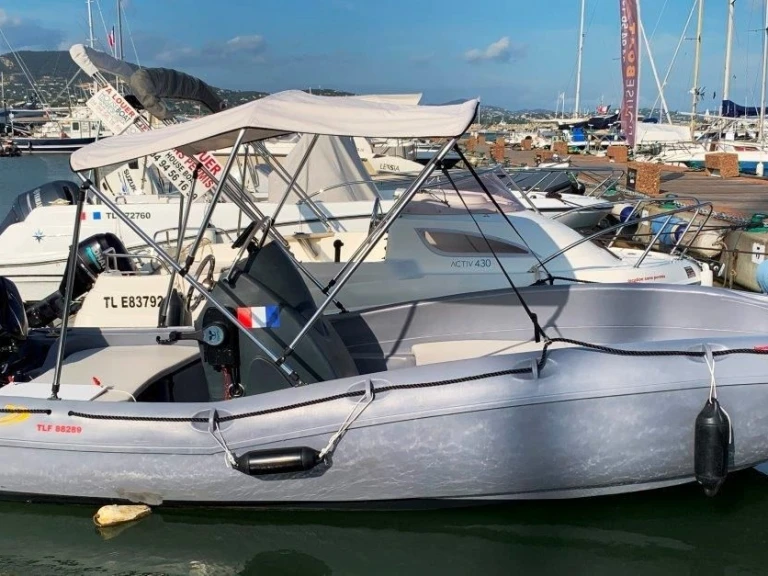 Fun Yak SECU 15 charter bareboat or skippered in  Cogolin
