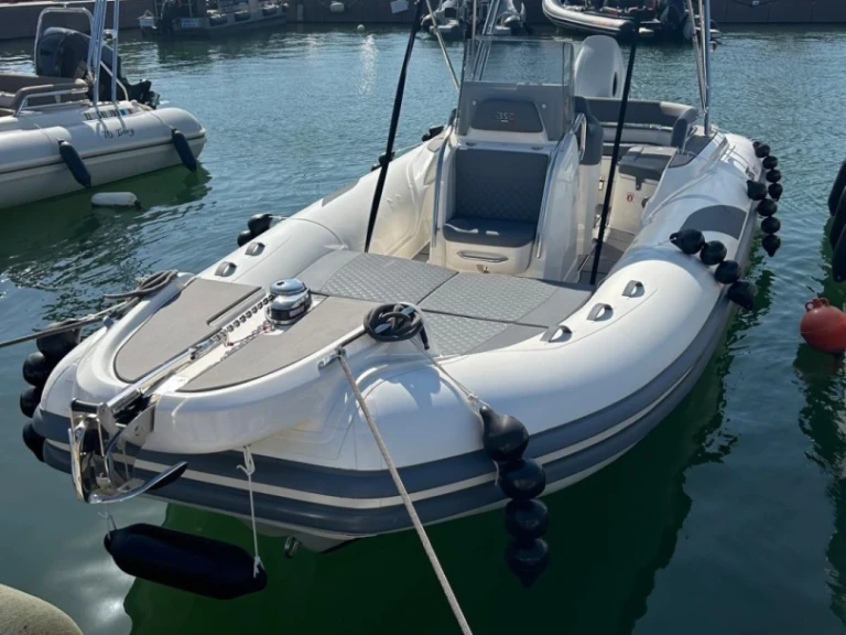 RIB hire in Cogolin - Bsc 70 Open