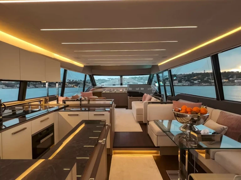 Hire a Prestige Prestige 680 Antibes