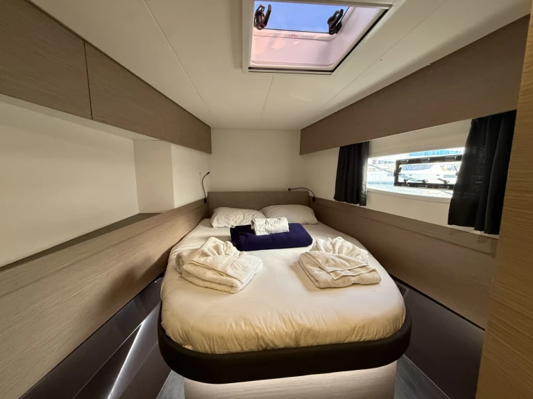 Hire a Fountaine Pajot Elba 45 Road Town