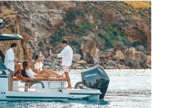 Yacht charter Porto Rotondo - Saxdor Saxdor 320 GT on SamBoat