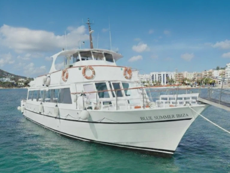Charter a Artesanal Golondrina in Marina Botafoch on Samboat