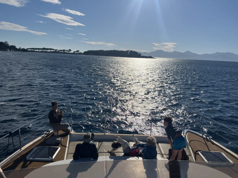 Catamaran to hire Nice Ferry Port at the best price