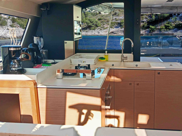 Yacht hire Primošten cheap Nautitech 44 Open