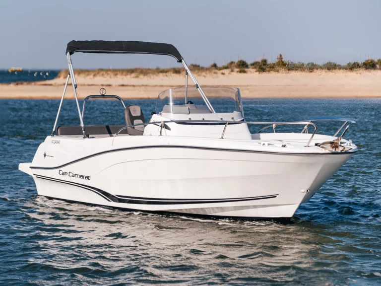 Hire Motorboat with or without skipper Jeanneau Arcachon