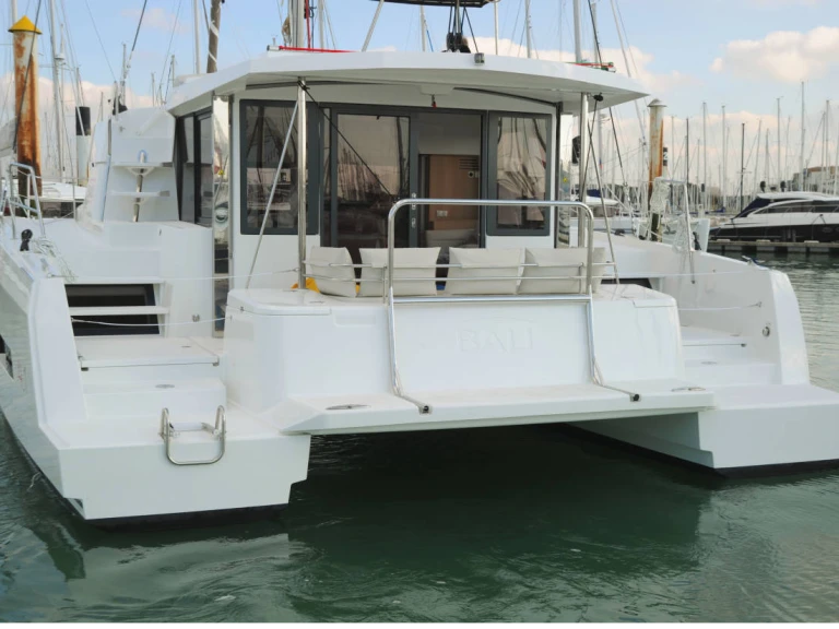 Hire Catamaran with or without skipper Bali Villeneuve-Loubet